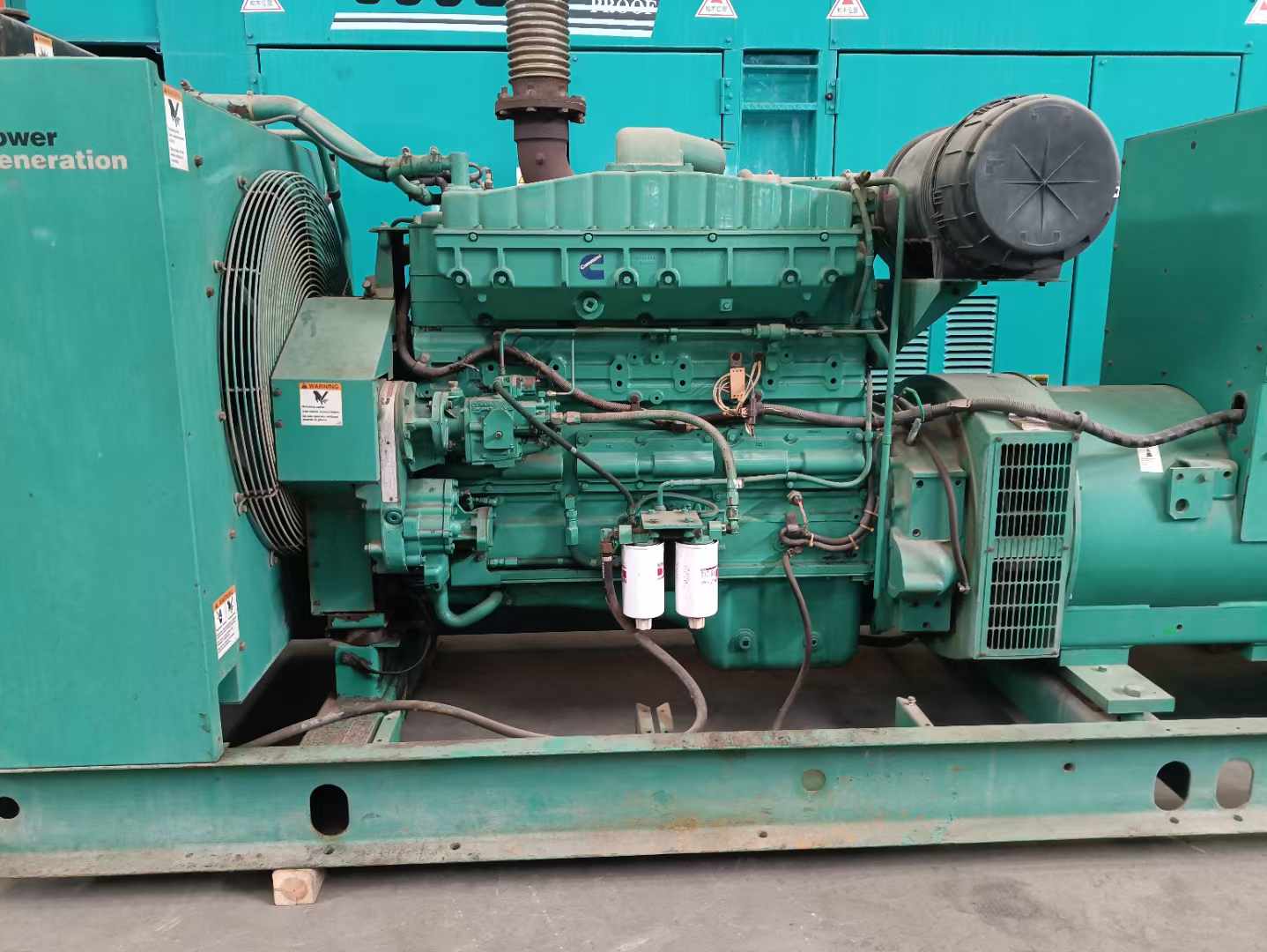 宜黄过载会对 600kW 柴油发电机组造成哪些损害？