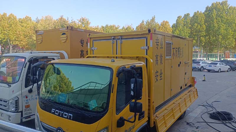 宜黄柴油发电机组和UPS电源如何配合工作?