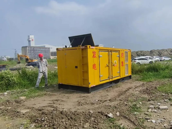 宜黄200KW柴油发电机机组每小时的油耗量受哪些因素影响?